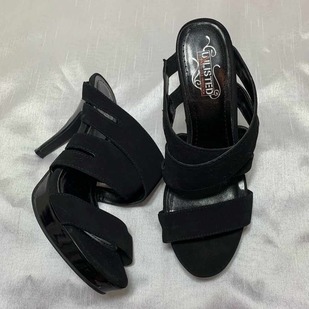 UNLISTED A KENNETH COLE PRODUCTION BLACK HEELS